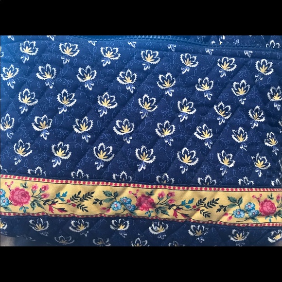 Vera Bradley Three Piece Travel Set *RARE/RETIRED* - Picture 2 of 2